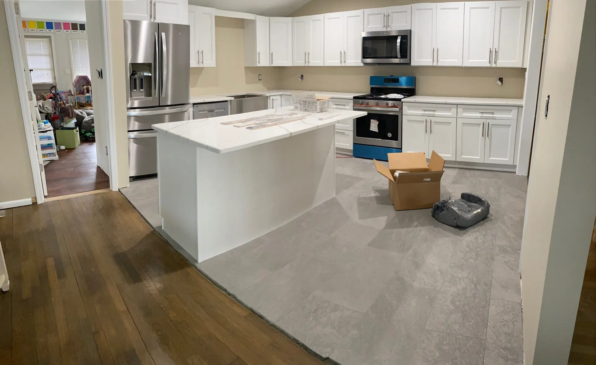 Open-concept kitchen remodel in Dix Hills, Suffolk County