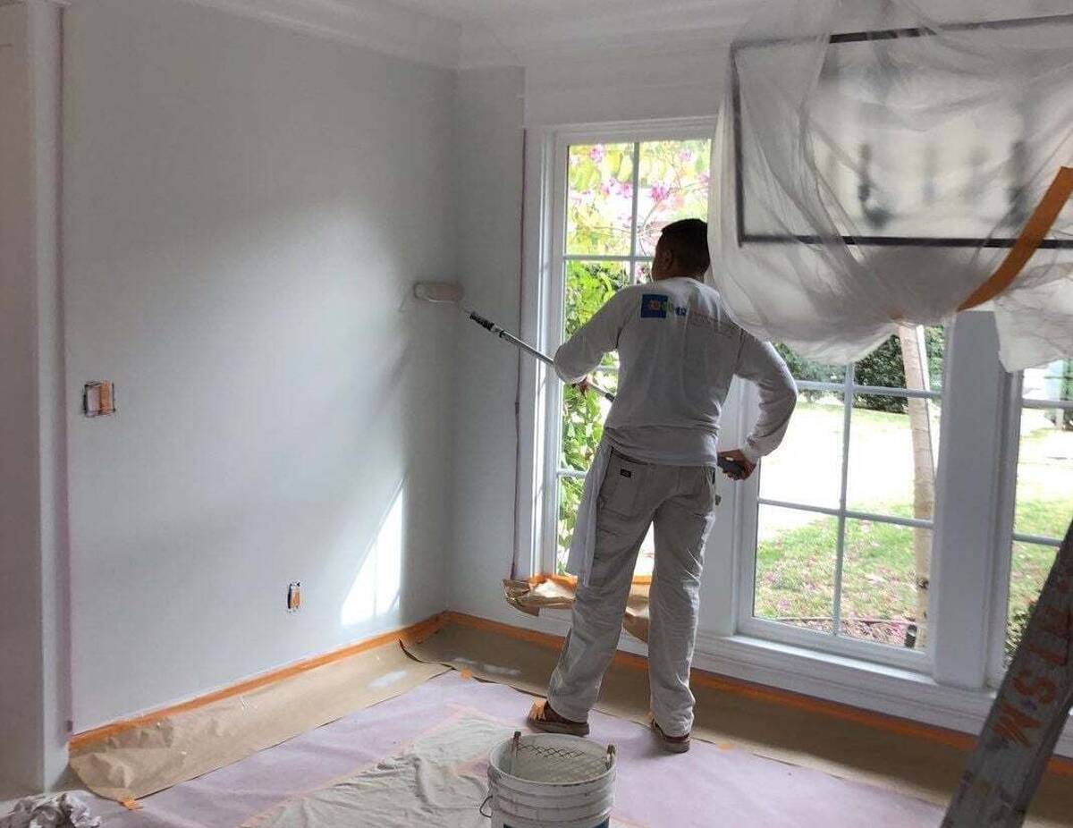 Professional painting craftsmanship